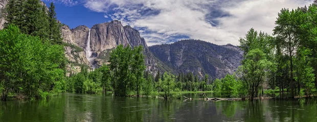 Foto op Canvas Merced River and Yosemite Falls, Yosemite National Park, California, USA © sschremp