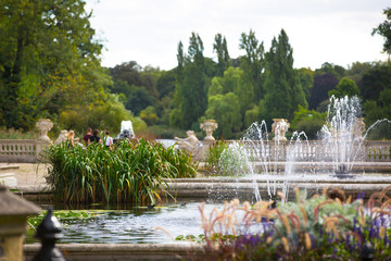 Fototapeta na wymiar Fountains in Italian garden, London