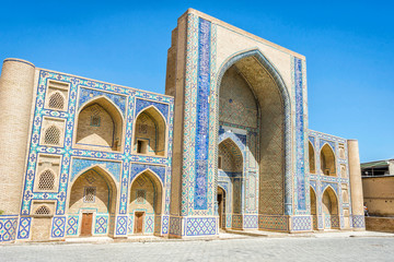 Fototapeta na wymiar Madrassa in Bukhara, Uzbekistan