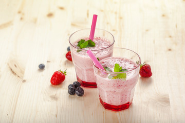 healthy berry smoothie in glass