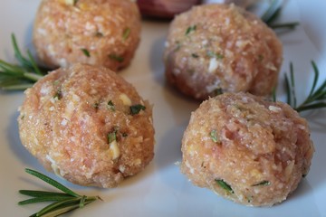 POLPETTE CRUDE