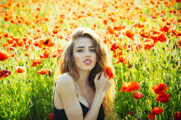 Naklejka premium poppy seed and girl with long curly hair