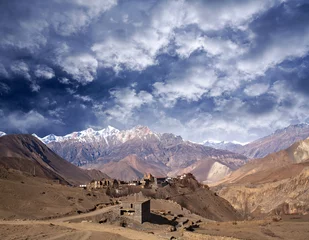 Foto auf Acrylglas Nepal Ancient Jarkot village and Himalaya mountain landscape on Annapurna Circuit Trek, Nepal Himalaya