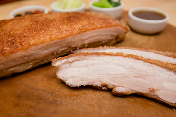 Hong Kong-style roast pork, roast pork, Thai roasted crispy pork, Thai food