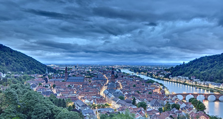 Heidelberg bewölkt am frühen Morgen