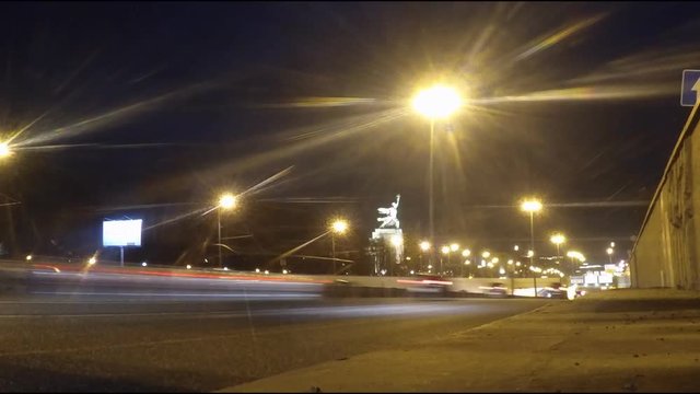 A lot of cars in the evening in city timelapse