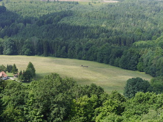 panorama wiejskiej doliny © barbara