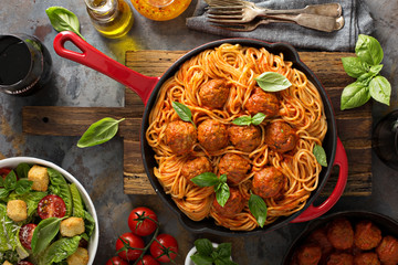 Spaghetti with tomato sauce and meatballs - obrazy, fototapety, plakaty