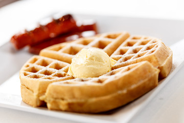 waffle w/butter and sausage
