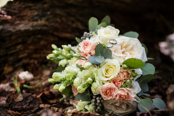 Wedding bouquet in an old tree