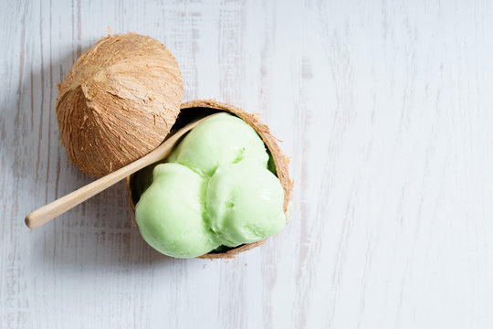 green color ice cream scoops