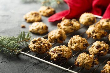 Oatmeal cookies with raisins
