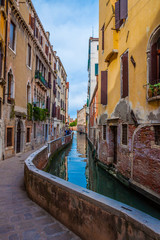 Fototapeta na wymiar View of Venice's Canals (Venezia, Italy)