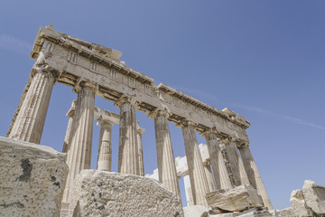 Obraz premium Parthenon Temple on the Athenian Acropolis, in Athens, Greece.