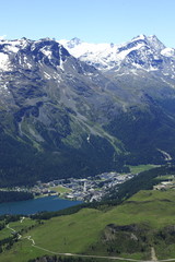 Piz Padella, Blick auf St. Moritz