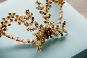 Hair ornaments handmade. For the bride,festive easy and gentle image.