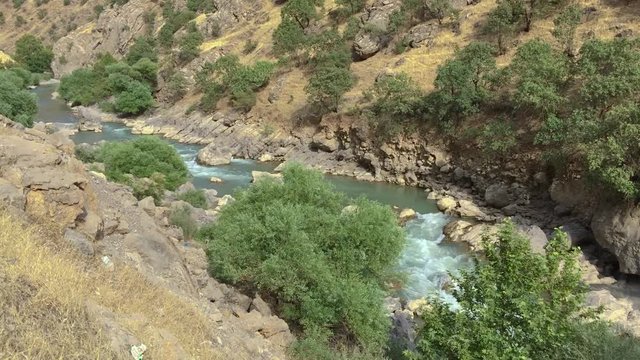 Iraqi Kurdistan southern kurdistan rawanduz river in the rwanduz gorge