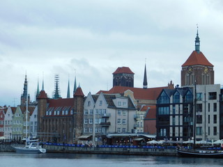Fototapeta na wymiar View on Gdansk from Motlawa