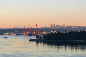 Fototapeta na wymiar Port of Vancouver by Stanley Park