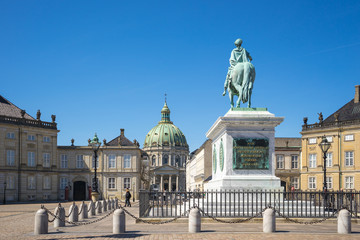 Fototapeta premium Copenhagen, The Amalienborg in Copenhagen city, Denmark