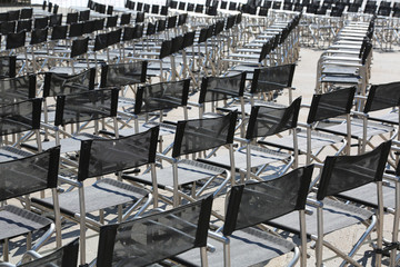 empty chairs before the live event