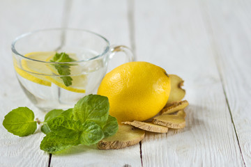 soft drink with lemon