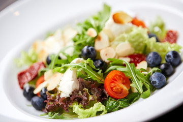 salad with blueberries