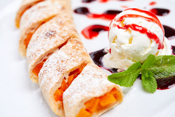 strudel with ice cream