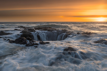 Sunset at Thor's Well