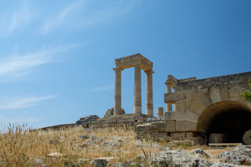 Fototapeta na wymiar Ruins of an ancient greek temple
