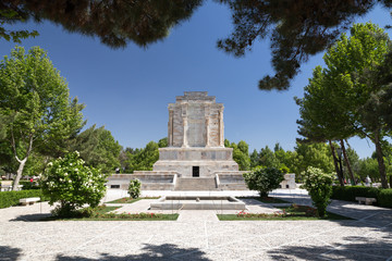 Fototapeta premium Tomb of Ferdowsi, Khorasan Razavi, Iran
