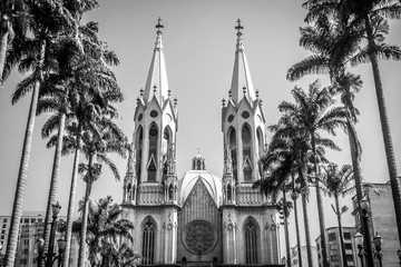 S&eacute; Cathedral II