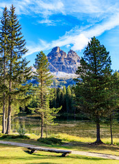 Fototapeta na wymiar Berglandschaft Dolomiten Südtirol