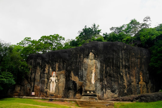 Exterior view to Buduruwagala buddist temple, Sri-Lanka