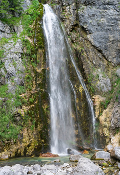 Grunars waterfall near Theth - cfull picture