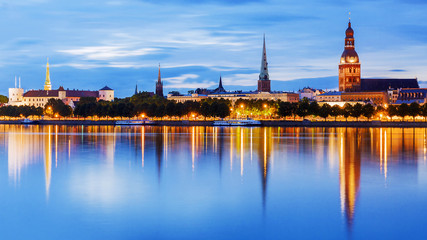 Fototapeta na wymiar Panorama of the night Riga, Latvia