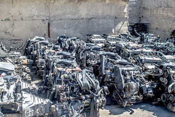 Many old car engines
