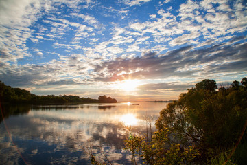 Fototapeta na wymiar Nature of Ukraine. A beautiful sunset on the Dnieper river flood. Landscapes of Ukraine. Poltava region.
