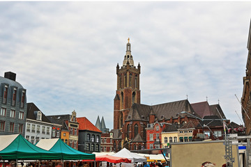 Obraz premium Markttag in Roermond, Marktplatz