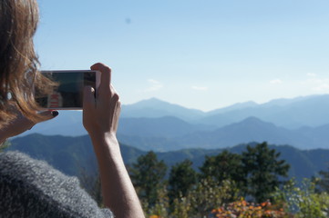 Prise de photo &agrave; la montagne