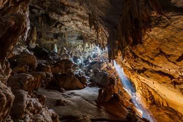 Fototapeta na wymiar Mae Ou Su Cave, Tha Song Yang District, Tak Province, Thailand.Cave is a beautiful cave in the top of Thailand. Has been dubbed 