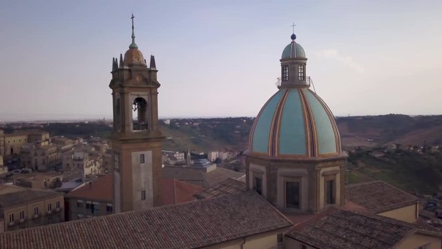 tighter orbiting counter clockwise around San Giuliano cathedral in Caltagirone