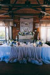 Decoration of tables at the wedding