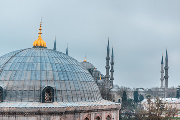 Obraz premium View from the outside,inner courtyard and archway of blue Mosque also called Sultan Ahmed Mosque or Sultan Ahmet Mosque in Istanbul, Turkey