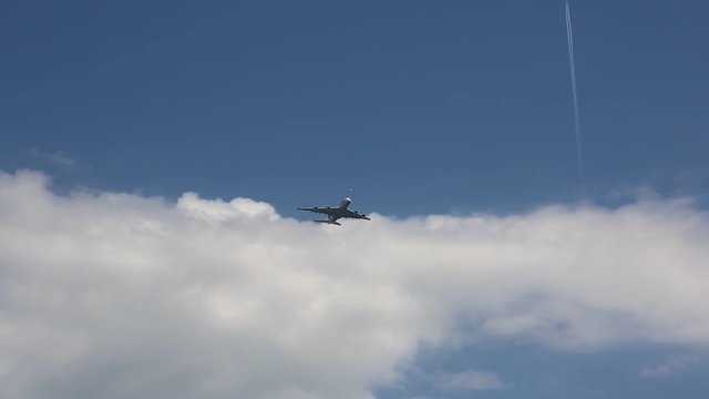 Jet Airliner flying overhead
