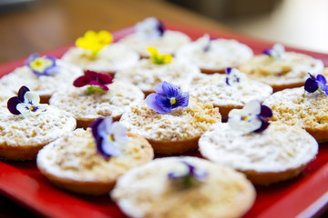 Homemade tart with dried fruits 