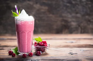 Fotobehang Raspberry milkshake © pilipphoto