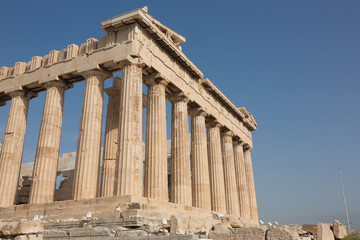 Obraz premium Corner view of the Parthenon on the Acropolis Hill