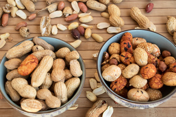 verschiedene Arten Erdnüsse