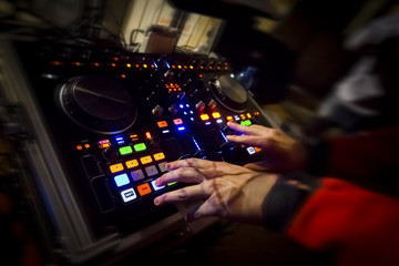 Fototapeta na wymiar Mixer DJ